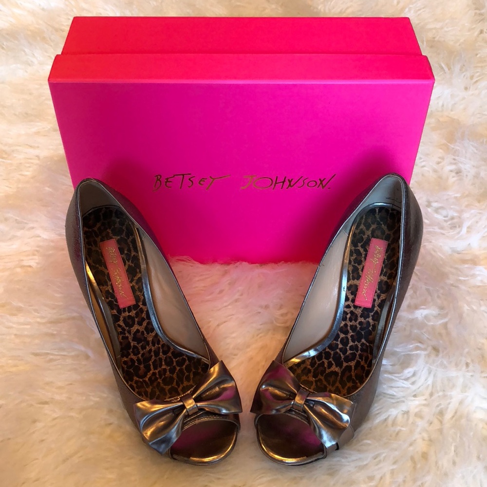 Betsey Johnson Aleta Pewter Heels